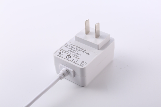 12W 18V 5V 1A AC DC محول الطاقة USB ABS PC شعار مخصص