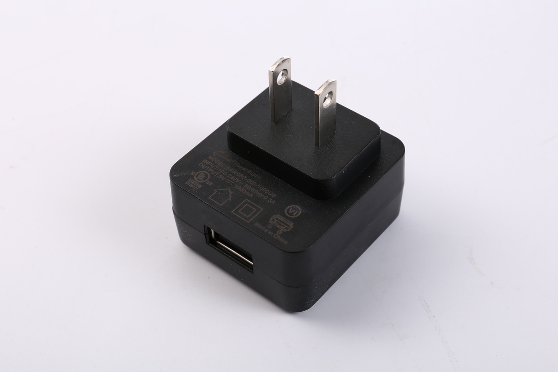 أسود اللون 6W 5V 1A PD USB محول الطاقة 5V 1.2A 5V 0.5A IEC60335 IEC60065